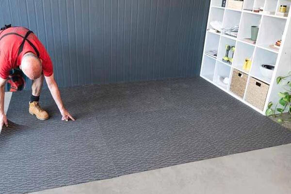 7 —rubber-floor
